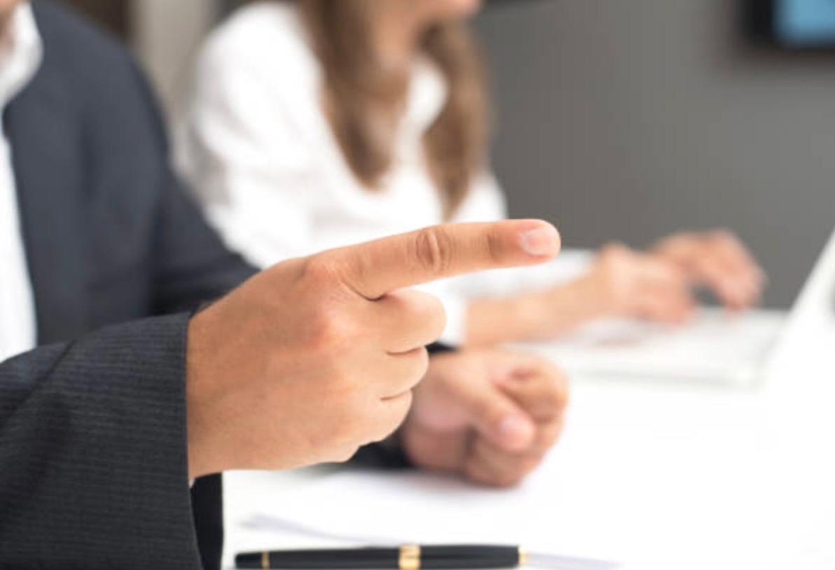 Yarım Bilginin Tam Özgüveni: Cehl-i Mürekkep Çağı